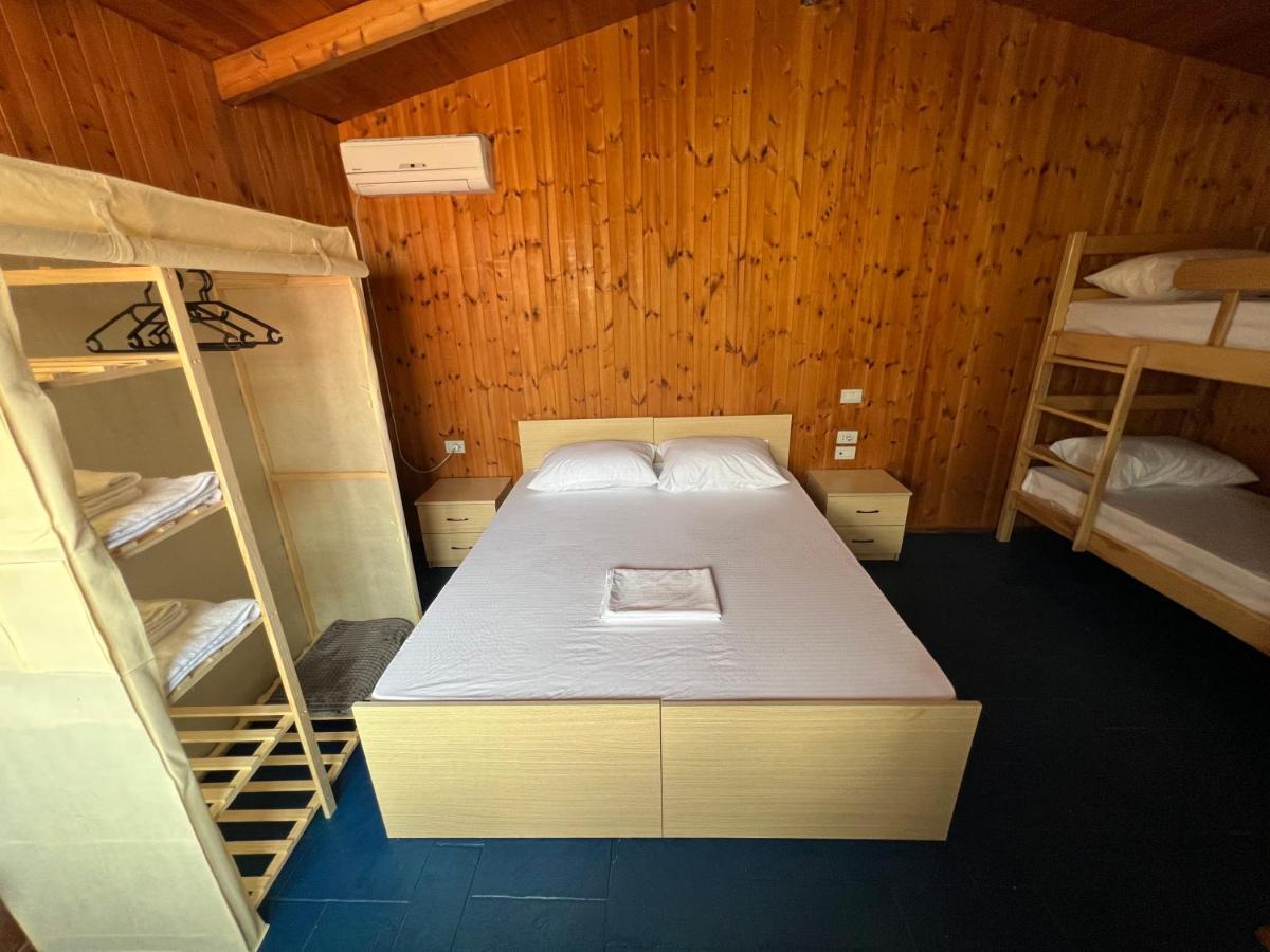 Miqt Beach - Bungalows Orikum Bagian luar foto